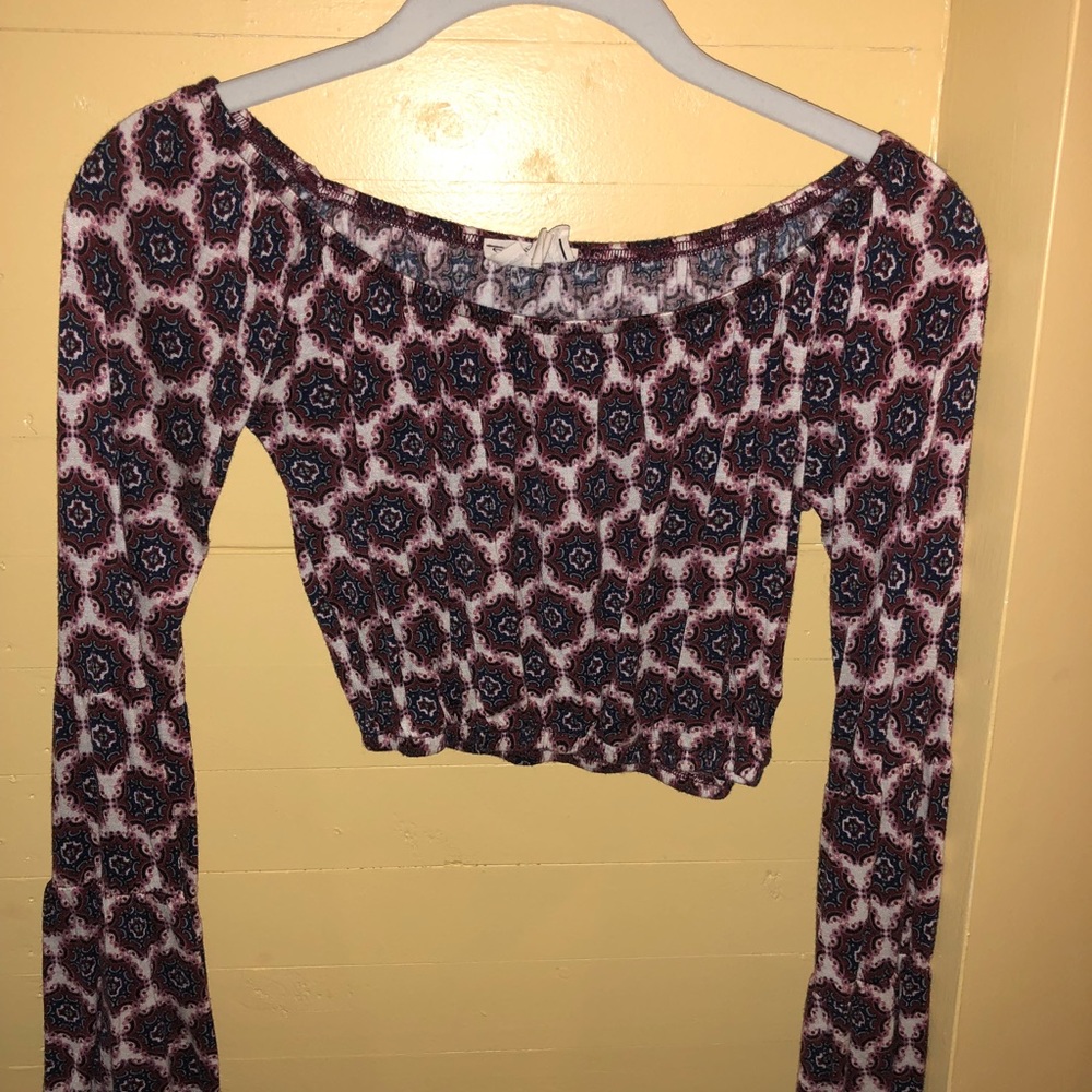 LA hearts crop top
